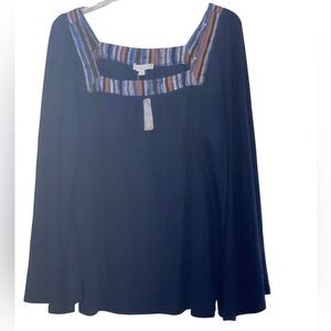 NWT- Suzanne Betro Weekend. Square neck light weight knit blouse. Size 2X